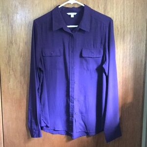 Women’s American Eagle Outfitters a button Down Purple Shirt